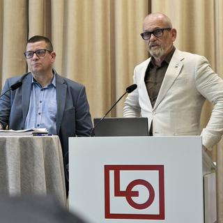 LO:s avtalssekreterare Veli-Pekka Säikkälä och LO-ordförande Johan Lindholm har ett enigt LO bakom sig i kravet på att begära förhandlingar med Svenskt näringsliv om kortare arbetstid. Arkivbild.