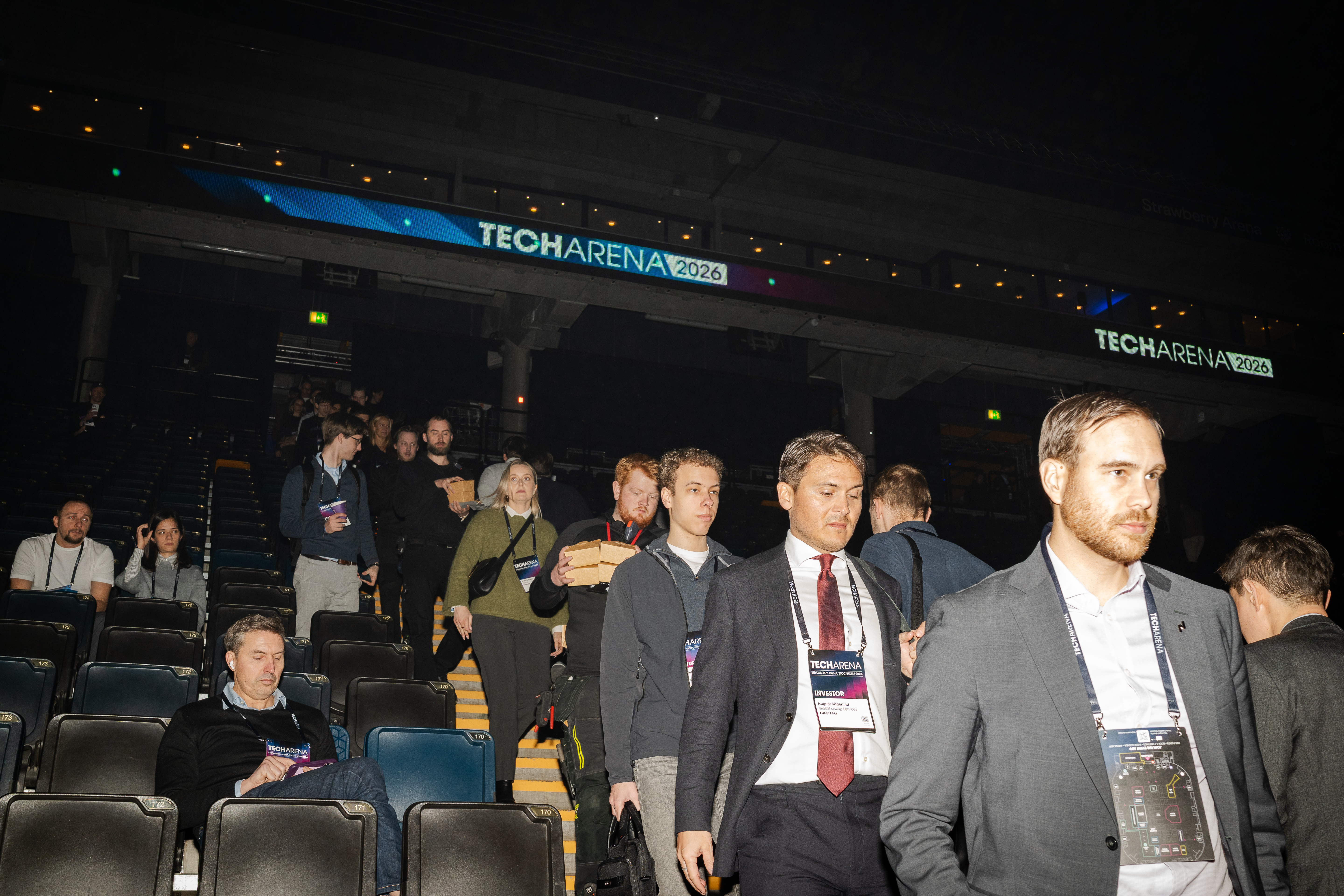 Dagens ETC ger sig in i grottan som kallas Techarena – där Zlatan Ibrahimovic och Boris Johnson finns bland gästerna, men där AI-jättarna lyser med sin frånvaro.