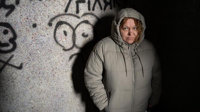 "Det är svårt att ens prata om det utan att börja gråta", säger Maryna, som inte haft värme hemma under hela 2026 • Joakim Medin har besökt det krigsdrabbade Kiev.