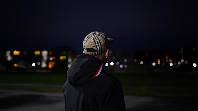 14-åringen lever i gängkulturen: ”Det känns som att vuxna tror att alla bara vill göra kaos.”