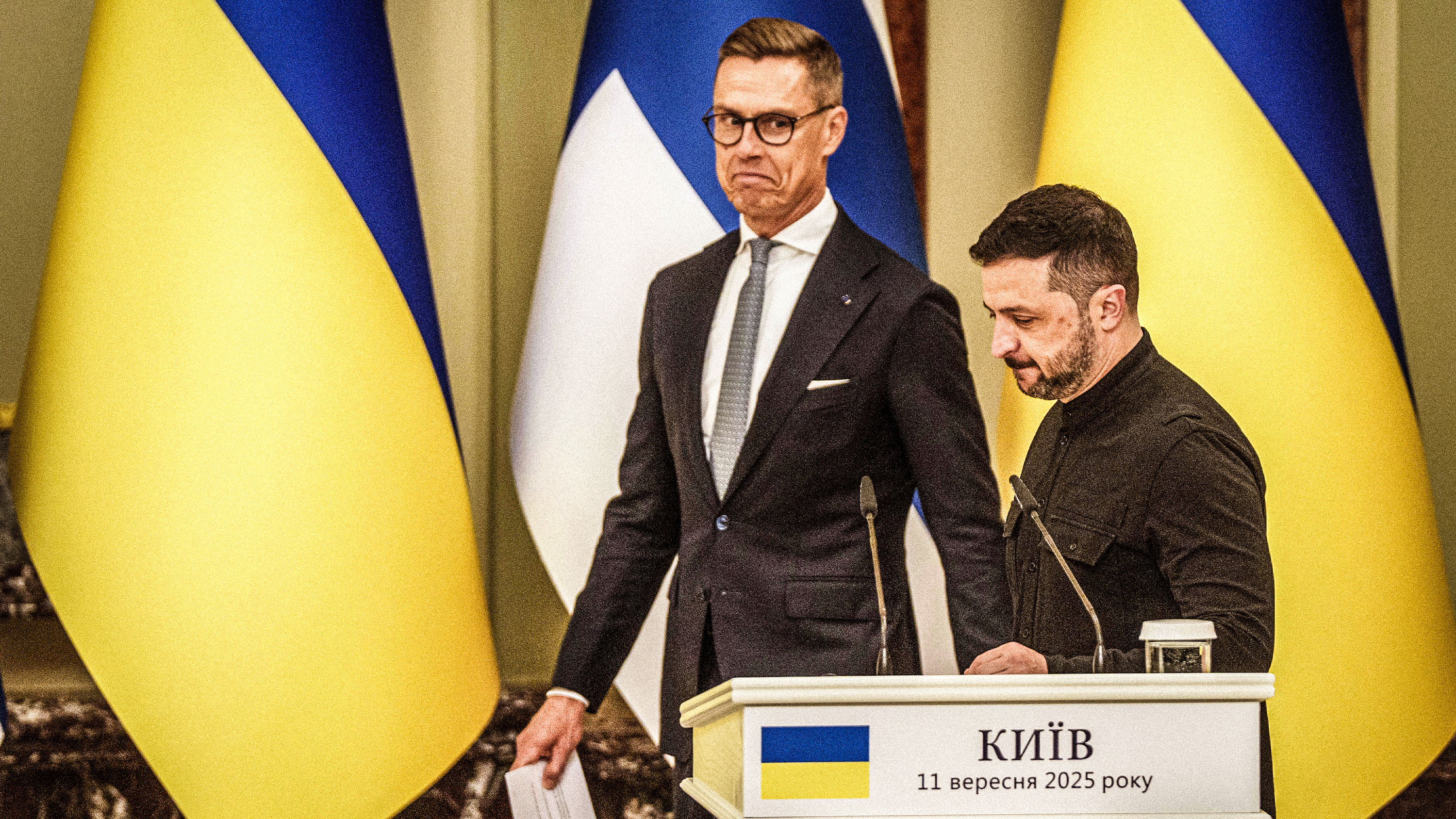 Finlands president Alexander Stubb tillsammans med den ukrainske ledaren Volodymyr Zelenskyj under en pressträff i Kiev, september förra året.