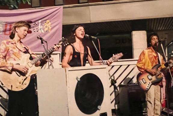 ”Vi var ’The ark’” har regisserats av Martin Sandin.