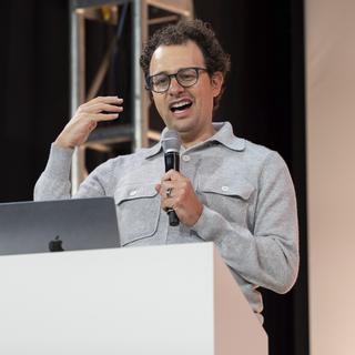 Anthropic-vd:n Dario Amodei går inte med på Pete Hegseths krav.