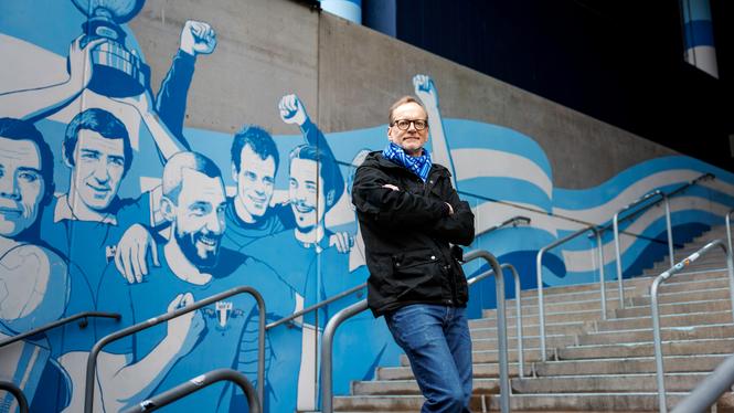 Markus Ringnér har skrivit en av motionerna som inkommit till 20 av Sveriges 32 elitklubbar på herrsidan. Motionärerna vill ha mer insyn i var pengarna går när spelare köps och säljs. 