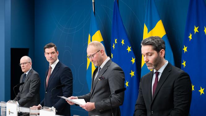 Tidöpartierna utlovade ett paradigmskifte inom migrationspolitiken. Det har inneburit högre kostnader för Sverige.