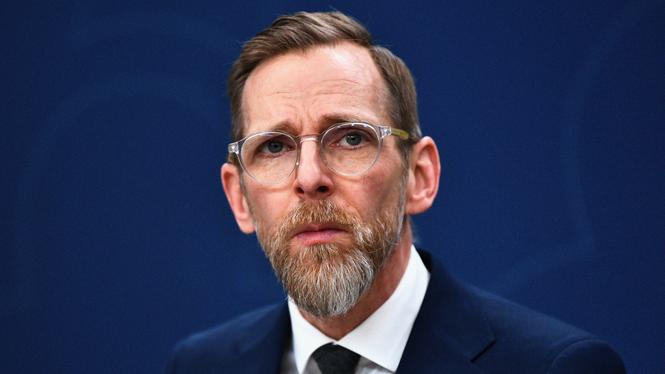 ”Klimatkrisen är ju i grunden en existentiell fråga, precis som barnafödandet”, säger socialminister Jakob Forssmed (KD).