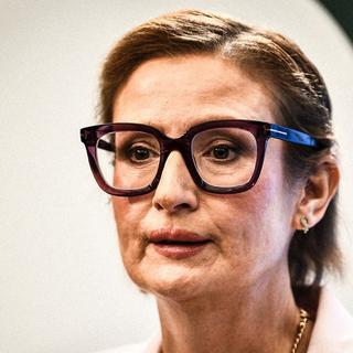 Centerpartiets partiledare Elisabeth Thand Ringqvist presenterar den före detta folkpartistiska ministern Birgitta Ohlsson som ny C-politiker.