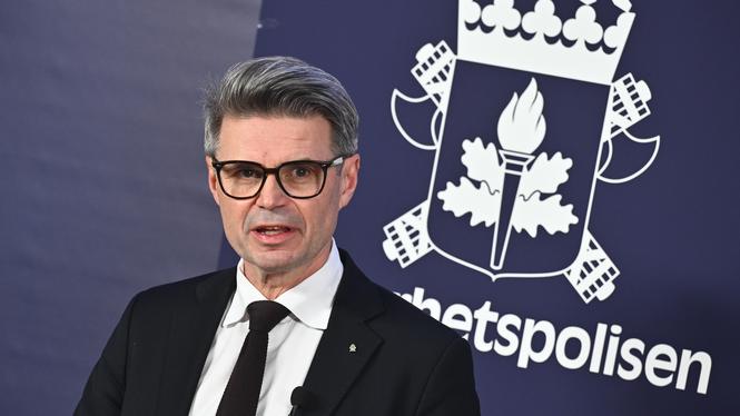 ”Unga individer har en tendens av att inte vara så tunga i sin egen ideologi”, säger Säpos operativa chef Fredrik Hallström.