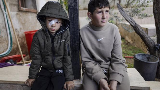 Pappa Ali, mamma Waad, 35, och de yngre bröderna Othman, sju, och Mohammed, fem, finns inte längre.