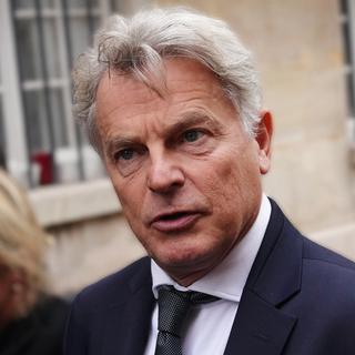 Fabien Roussel, ledare för det franska kommunistpartiet, har blivit vald till borgmästare i Saint-Amand-Les-Eaux.