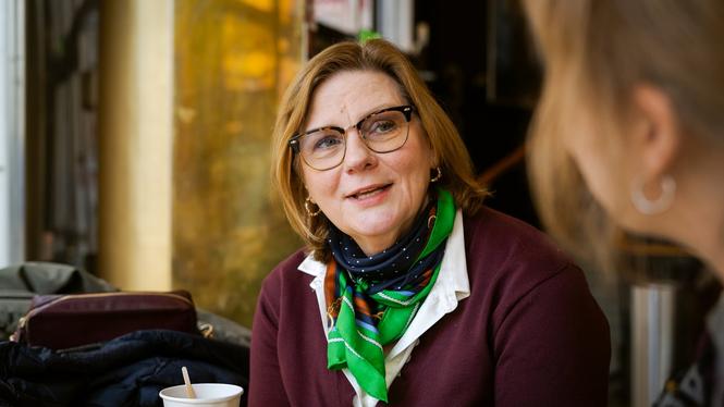 Catarina Deremar (C) vill ge tillbaka medlen till studieförbunden.