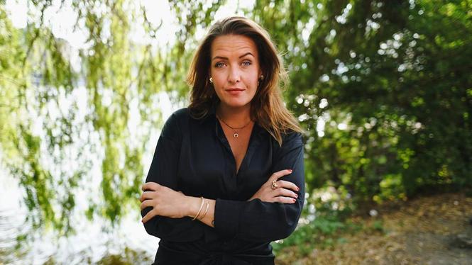 ”Varför nu och inte då?” Byggnads ledning är inte trovärdiga i sitt stöd till kvinnor, när man tidigare hållit förövare om ryggen, anser Linn Svansbo.