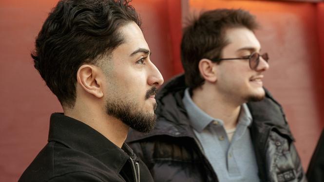 Shahrdad, 26, och Manvel, 21, kommer att hungerstrejka för att väcka engagemang för frågan om ungdomsutvisningar.