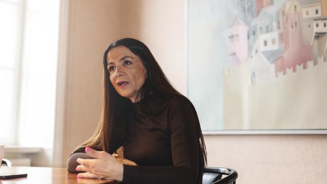 Gulan Avci ska ta över som Liberalernas toppnamn i Stockholm. 