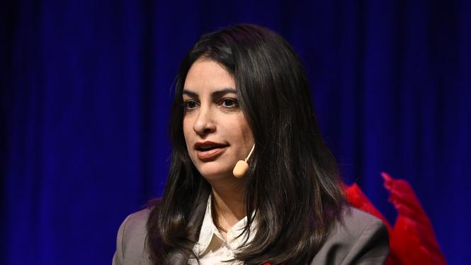 Partiledare Nooshi Dadgostar (V) på Vänsterpartiets kongress i Örebro.