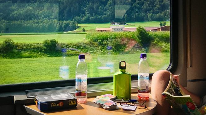 ”Klimaticket” i Österrike ger obegränsat resande med nästan all lokal och regional kollektivtrafik i hela landet för en fast årsavgift.