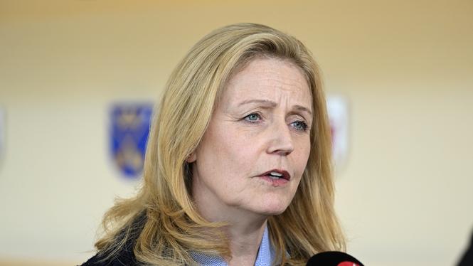 Elisabeth Thand Ringqvist (C), partiledare. 