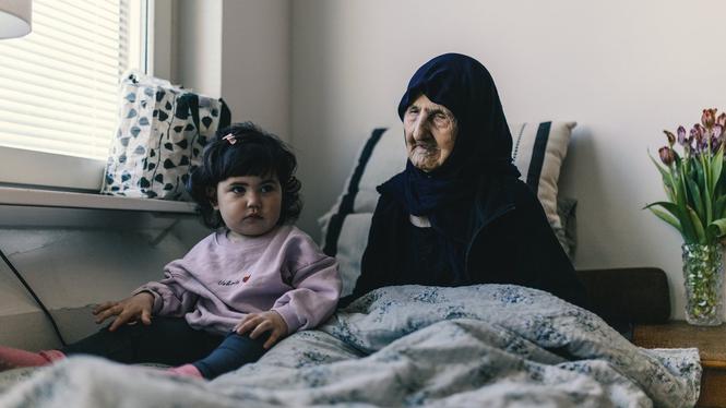 I Sverige har 95-åriga Rabea Allah Wais bott i drygt 20 år och har barn, barnbarn och barnbarnsbarn. Ändå ska hon utvisas till Irak, har Migrationsverket bestämt.