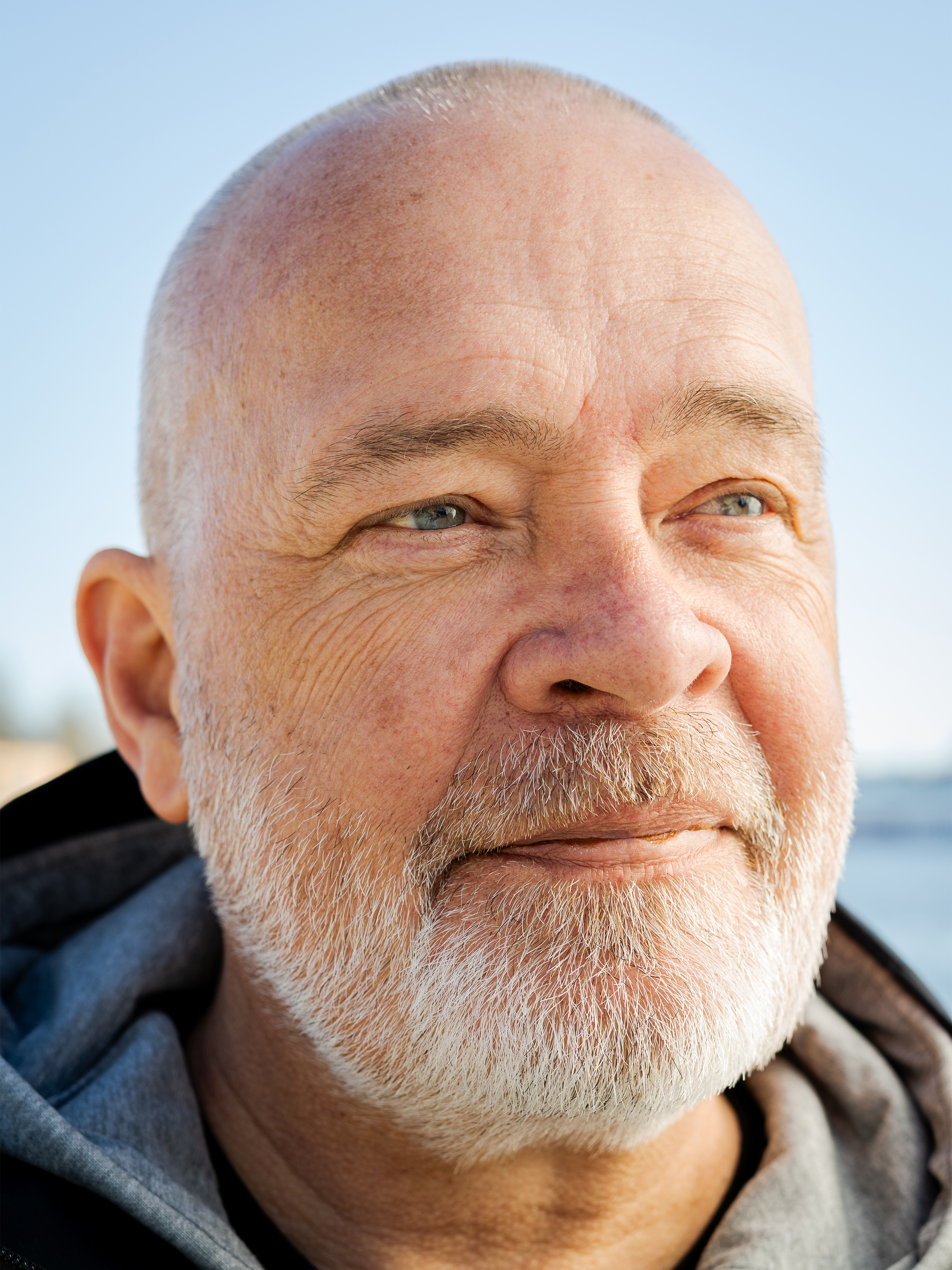 Dagens ETC berättar om den sällan nämnda orsaken bakom att över 1 000 män tar livet av sig i Sverige varje år.