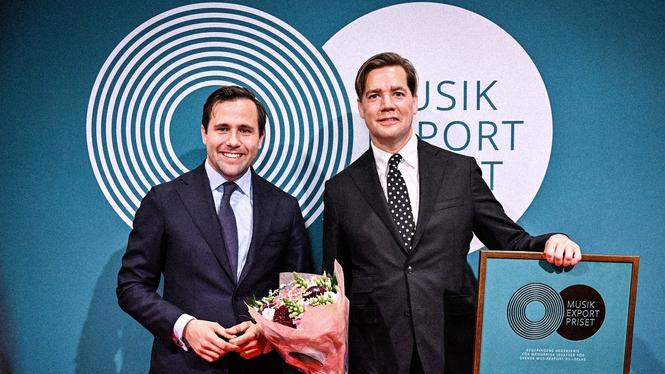 Rockbandet The Hives får pris av regeringen.