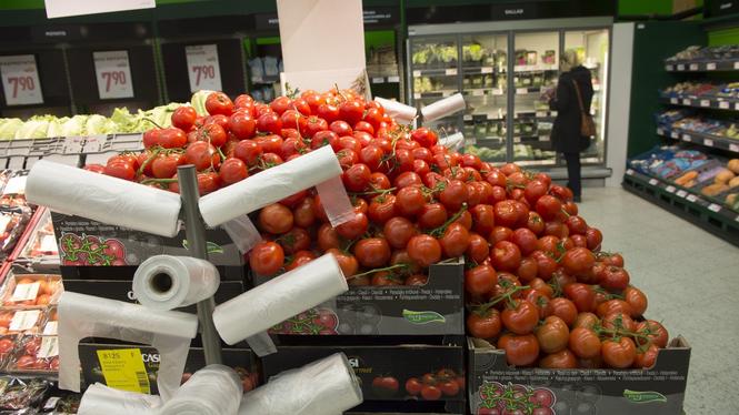 Skippa den tråkiga tomaten, för allas skull, menar Tove Nilsson Jacobsson.