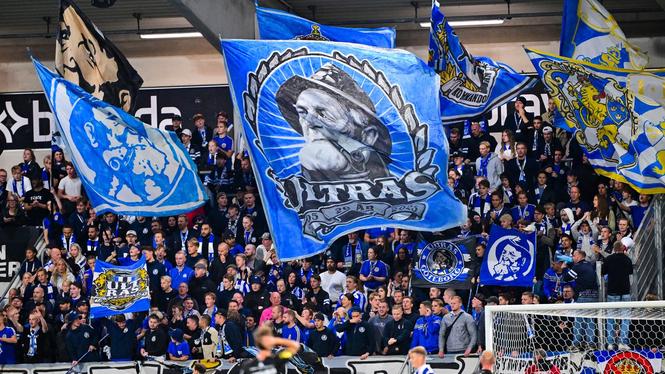 Supportergrupp eller kriminellt nätverk? Sedan i mars klassar polisen supportergrupperna Ultras Göteborg, Supras Göteborg och Wisemen som kriminella nätverk. Alla stödjer IFK Göteborg.