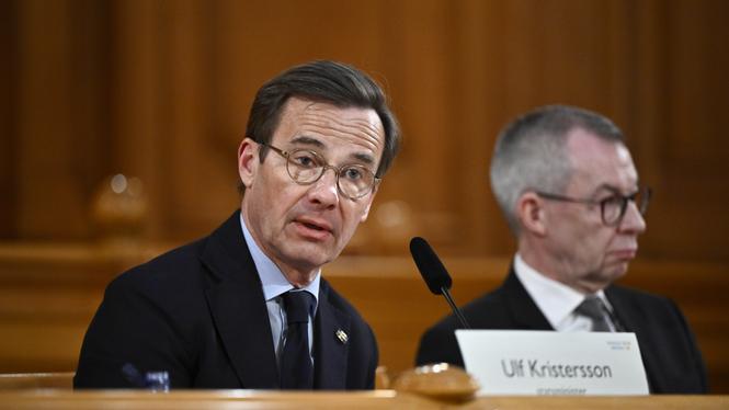 Ulf Kristersson (M), statsminister, närvarar under måndagen i riksdagens konstitutionsutskott med anledning turerna kring den tidigare nationelle säkerhetsrådgivaren Henrik Landerholm.