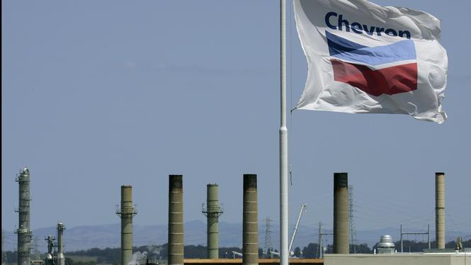 Chevrons oljeraffinaderi i Richmond, Kalifornien.