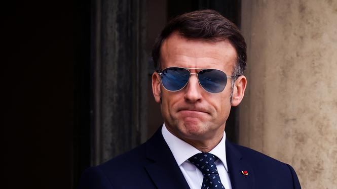 Macrons koncept att såga av sin egen gren kommer aldrig att genomskådas på den största liberala ledarsidan, skriver Andreas Gustavsson.