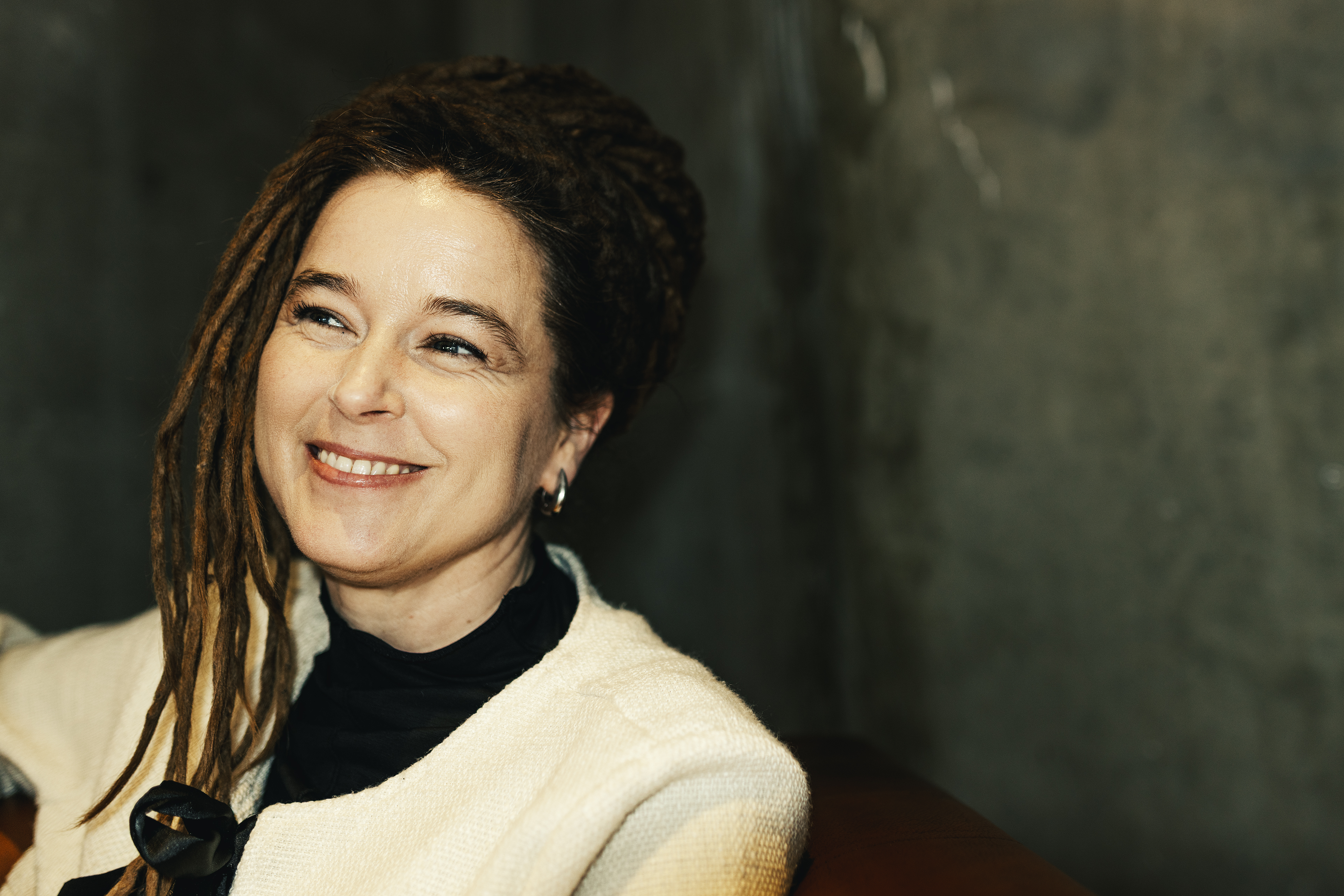 Som del tre i intervjuserien Kulturvalet träffar Anna-Maria Carnhede MP:s språkrör och möjliga kulturministerkandidat Amanda Lind (MP).