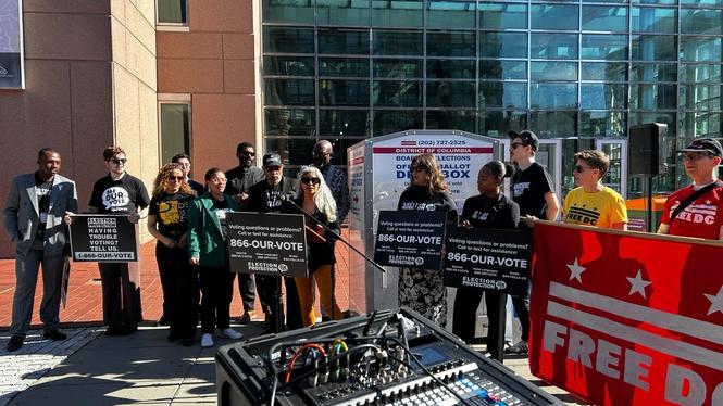 Demokratiaktivister samlades i Washington DC för att uppmana invånarna att rösta – och protestera mot vad de ser som växande hot mot rösträtten.