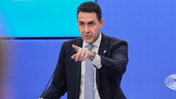 Partiledaren Roberto Vannacci gillar Ryssland.