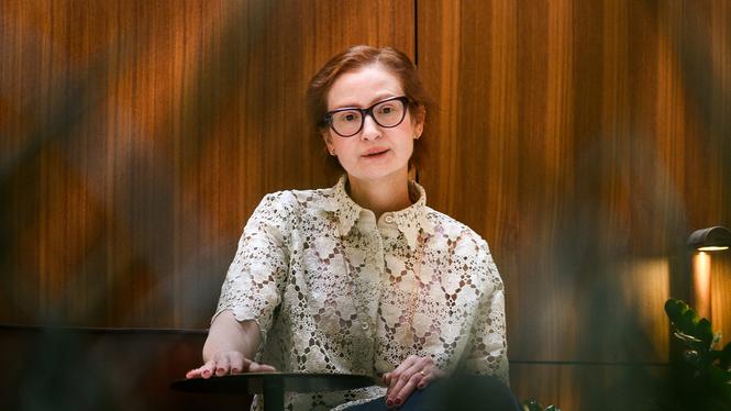 Birgitta Ohlsson har bytt parti och värnar om biståndet.