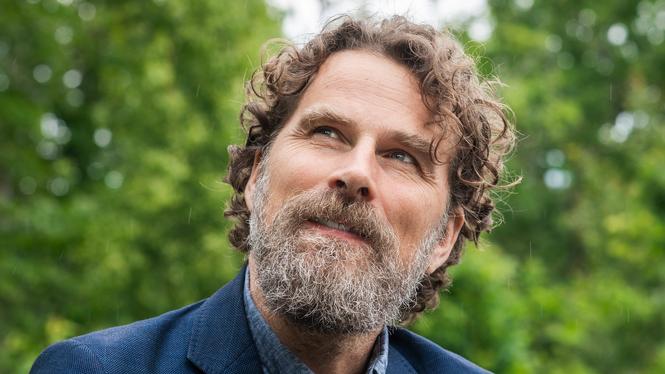 Det var 32 år sedan en skaraborgare kom in i riksdagen för MP. Men med dagens opinionssiffror har Johan Örnemar chansen.