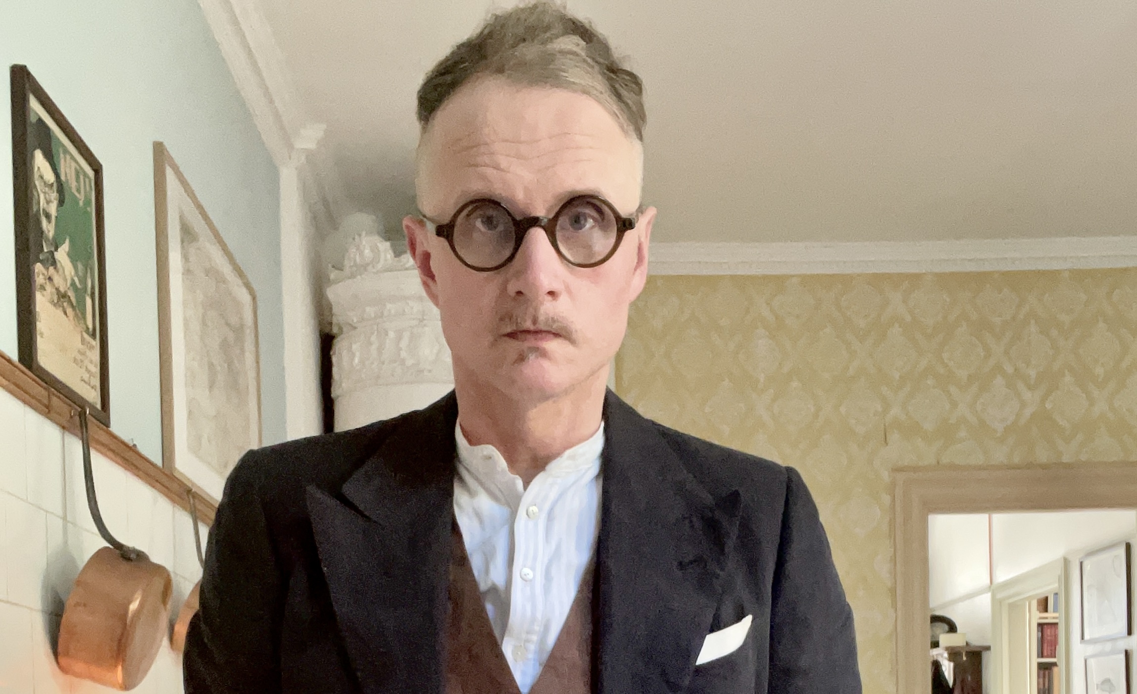 Christian Liljeros är lärare och fackligt ombud inom skolbolaget Academedia.