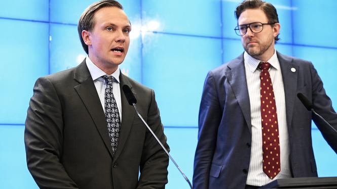 Sverigedemokraternas näringspolitiske talesperson och ordförande i näringsutskottet Tobias Andersson, och Josef Fransson (SD), ledamot i näringsutskottet. 