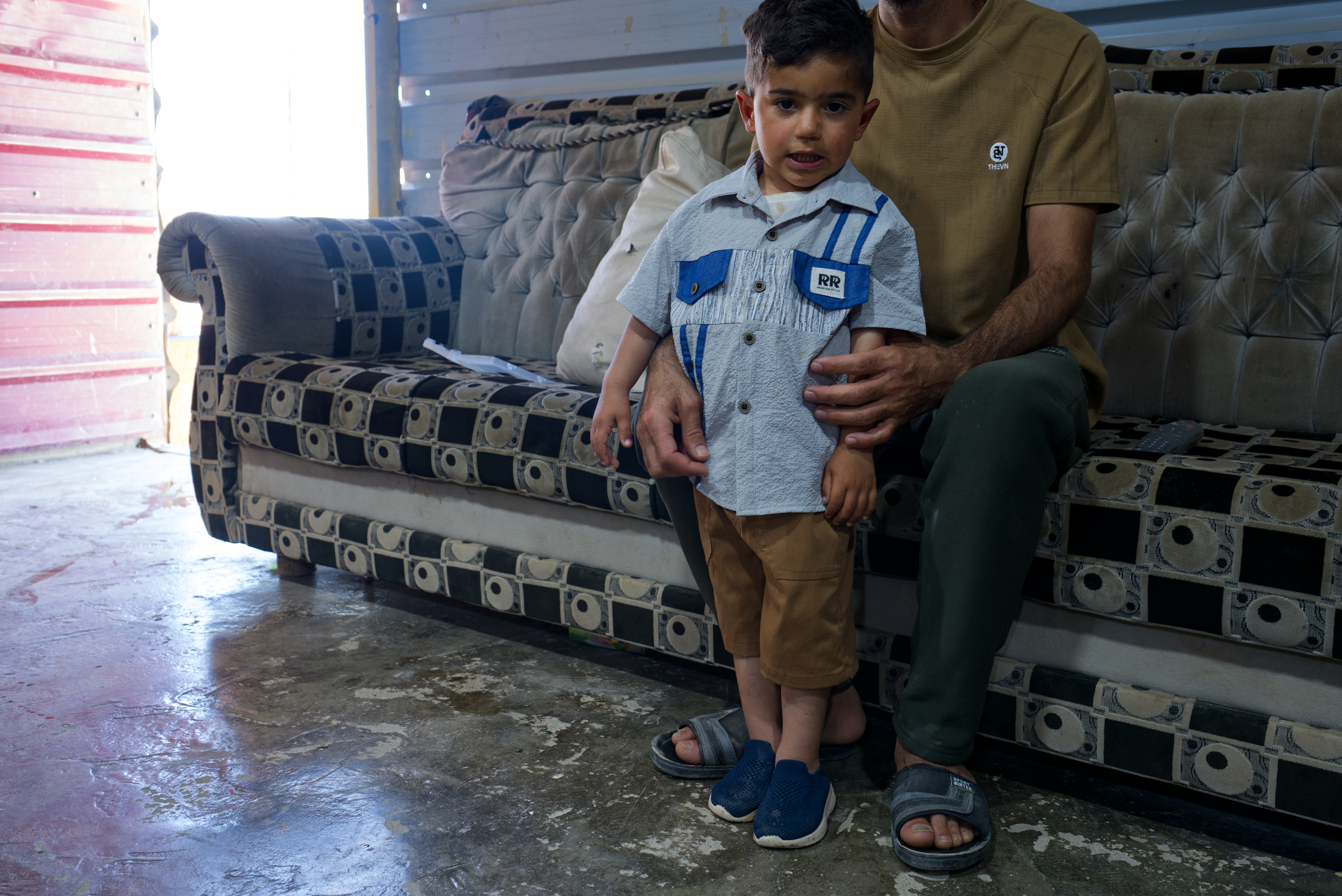 Fyraåriga Danyal har levt hela sitt liv i det yazidiska flyktinglägret i Khanki.